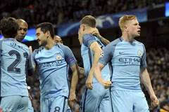 对曼联双响助维拉延续连胜势头，罗杰斯当选英超第17轮最佳（对阵曼联梅开二度助维拉续写连胜，罗杰斯当选英超第17轮最佳）