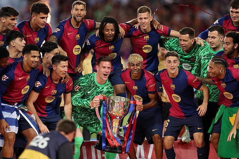 世界杯夺冠赔率：巴法西3强并列第1 国足1赔501（世界杯冠军赔率出炉：巴西、法国、西班牙并列榜首，国足1赔501）