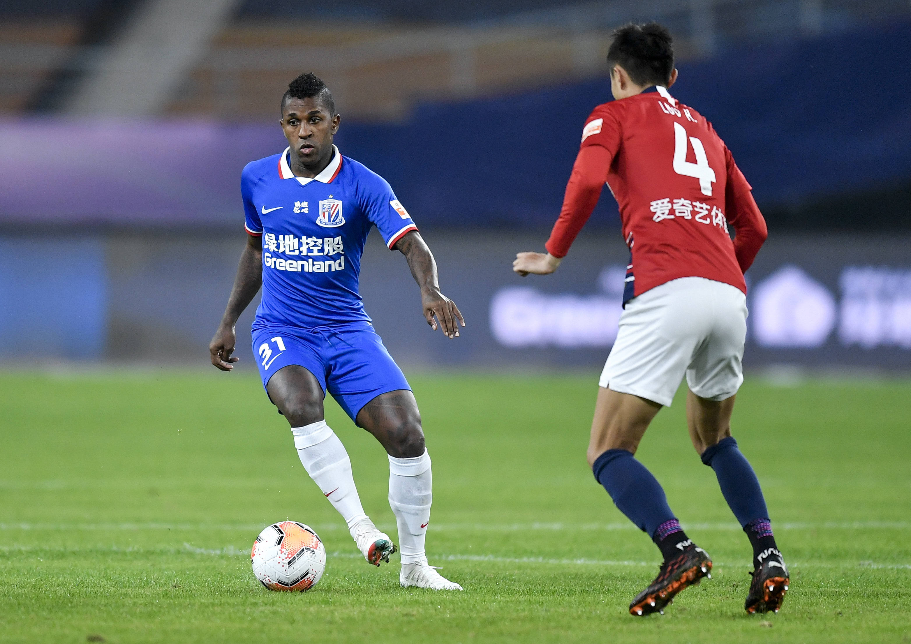 美记：有迹象显示快船将提前清理阵容，看好他们明夏签特雷杨