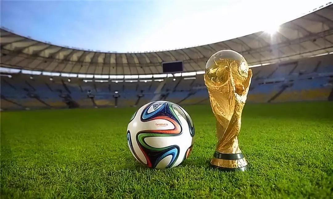 AC米兰客场0-2负都灵，阿莱格里因红牌停赛，替补普利西奇助球队扳平比分。