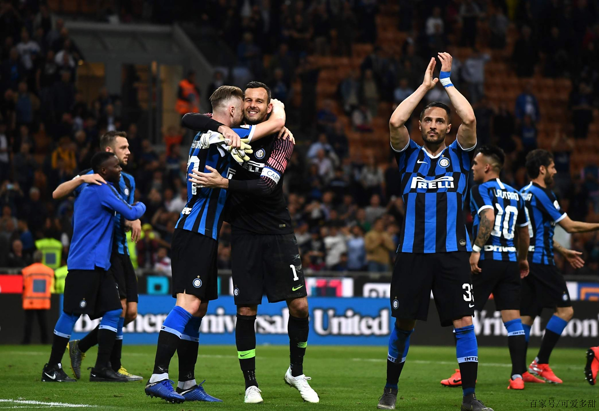 奥蓬达：我身处世界最大俱乐部之一，经历困难后为处子球高兴