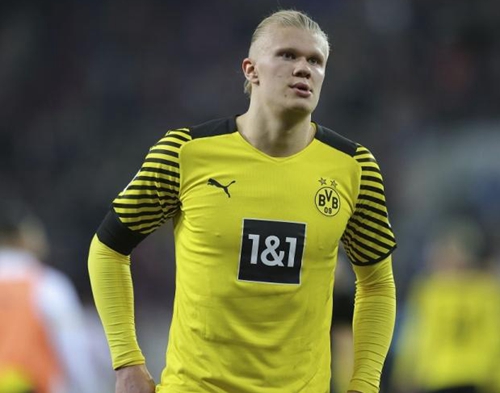 Stake.com2025年成为UFC官方博彩伙伴