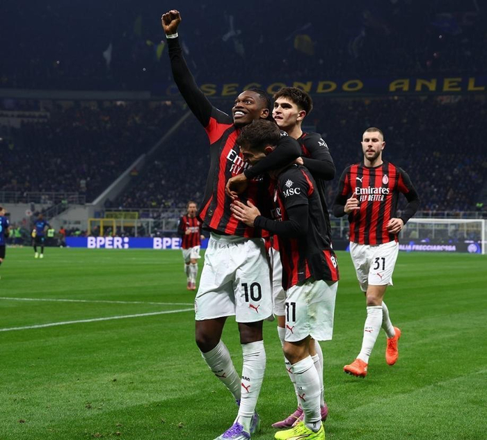 拜合拉木全场表现：接刘浩帆助攻破僵，脚后跟破门完成双响（拜合拉木闪耀全场：接刘浩帆妙传先拔头筹，脚后跟再下一城梅开二度）