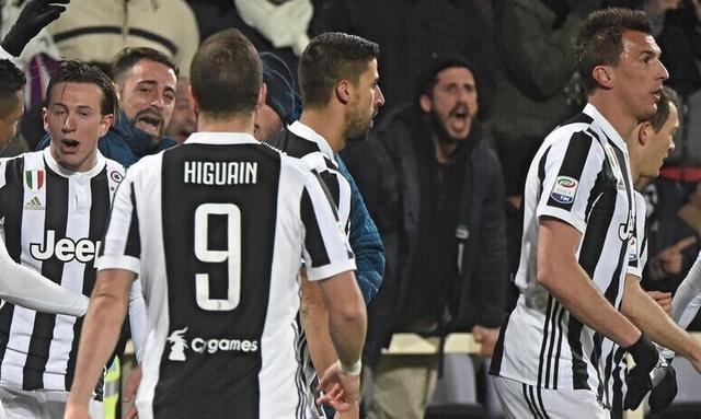 拉菲尼亚，备受关注，但他的信息很明确：“只有巴萨”