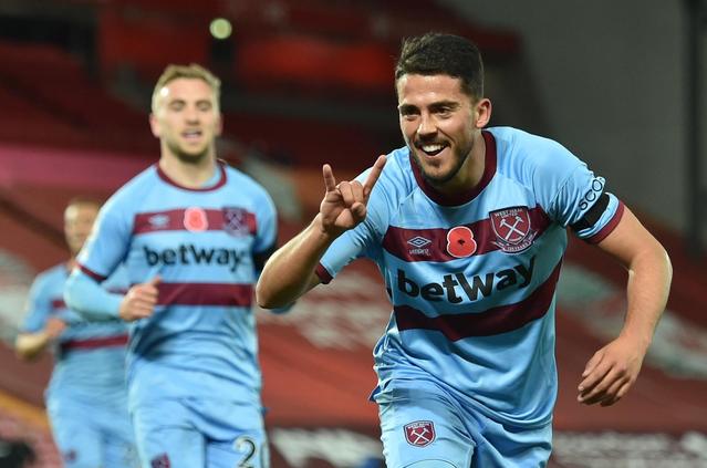 巴西2-0塞内加尔，埃斯特旺、卡塞米罗破门，库尼亚两度中框