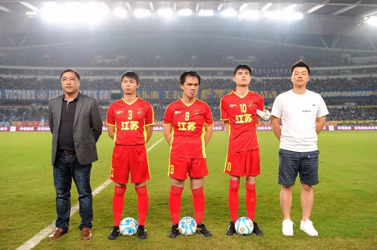 半场战报：海牛1-0三镇，兰克尔-泽补射得分