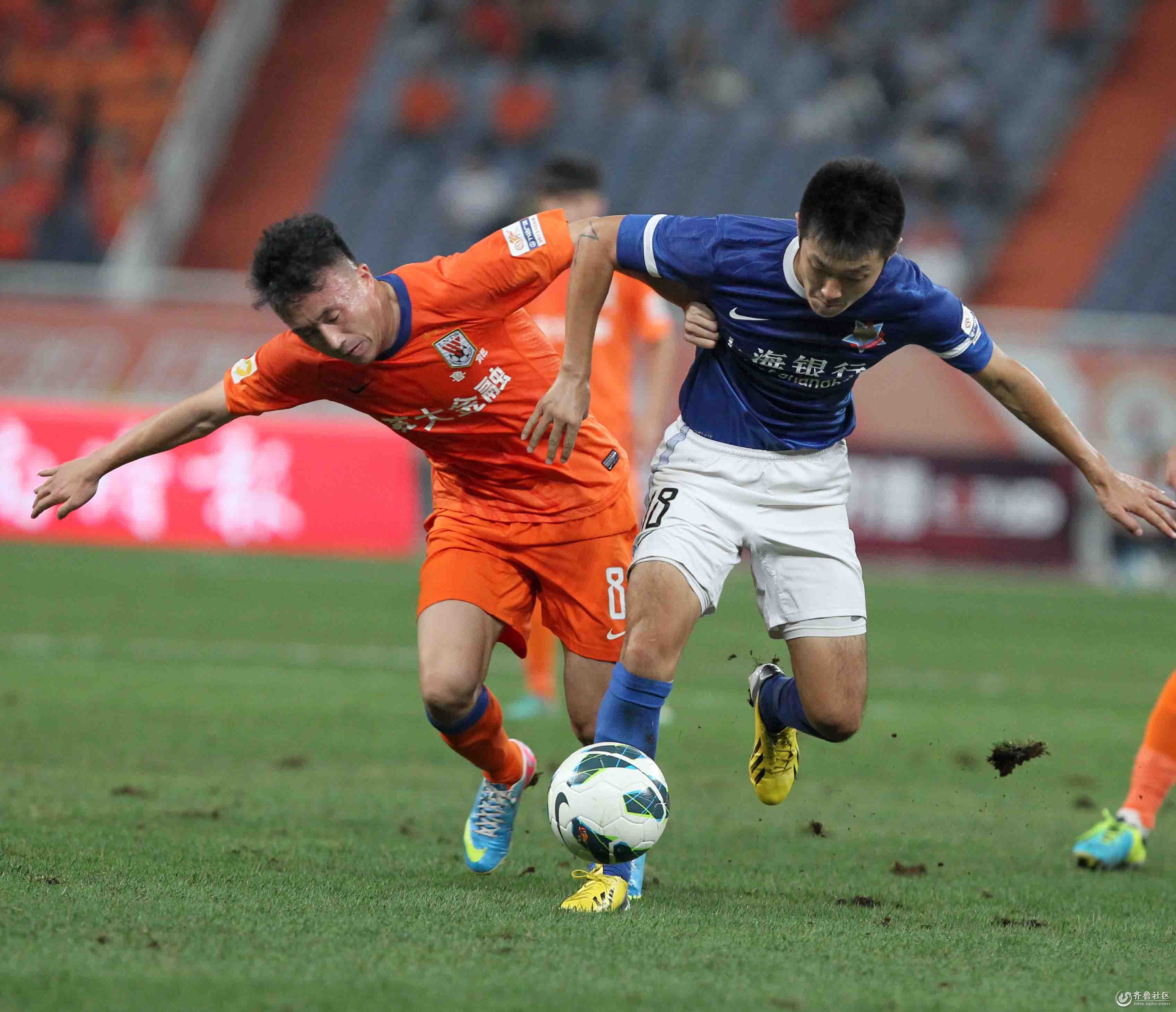 曼联对阵西汉姆联：德利赫特缺席，阿莫林调整阵容迎战