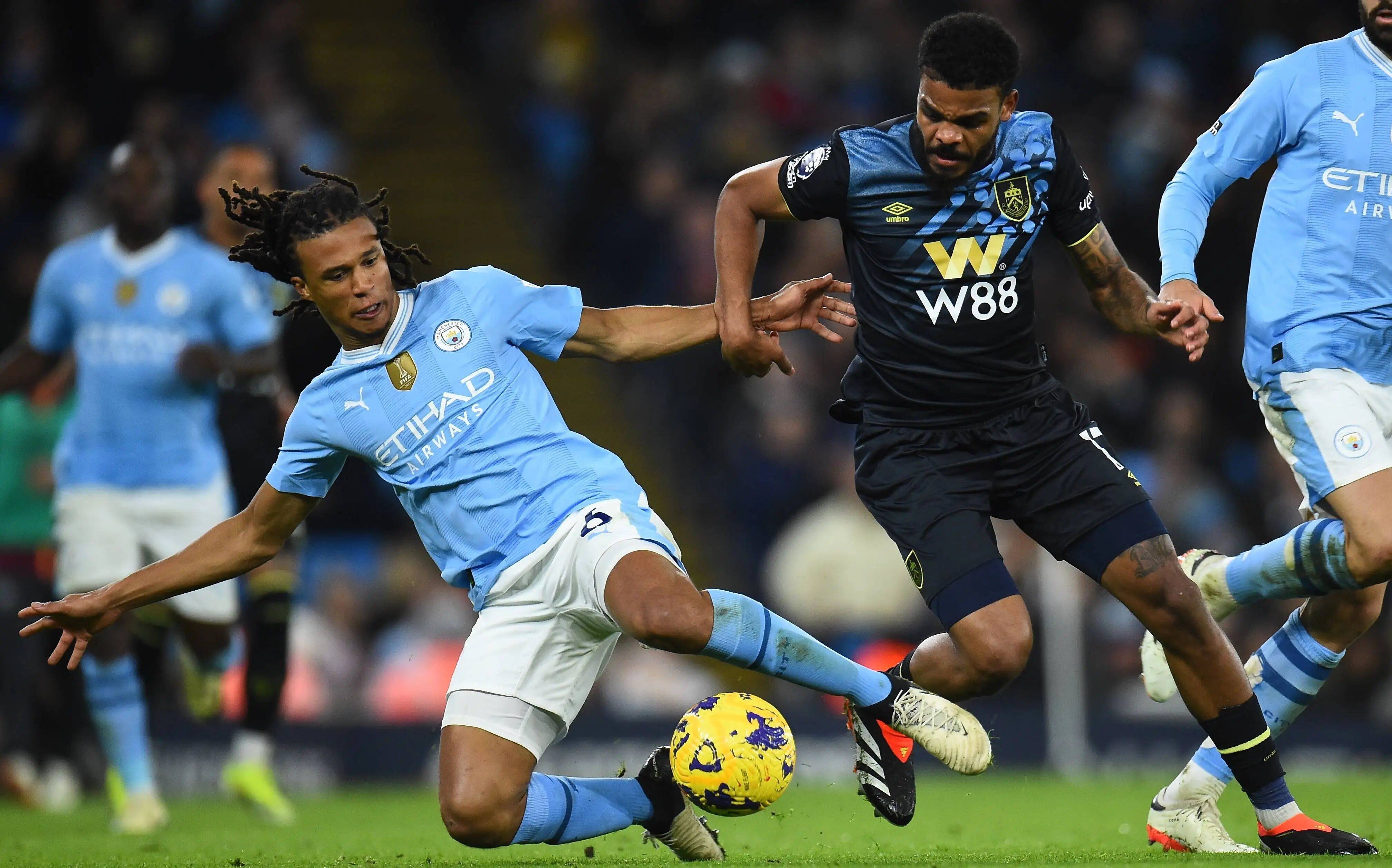 世体：巴萨与格伊已经有数周没有联系，拜仁和利物浦给的更多（世体：巴萨与格伊已多周未沟通，拜仁与利物浦条件更优）