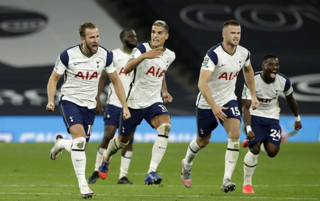 世联赛疯狂夜：巴西逆转日本，意大利横扫，冠军归属难料