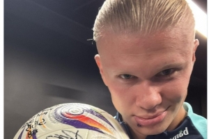 徐根宝：希望海港给国足输送更好的球员 我们的目标是世界杯