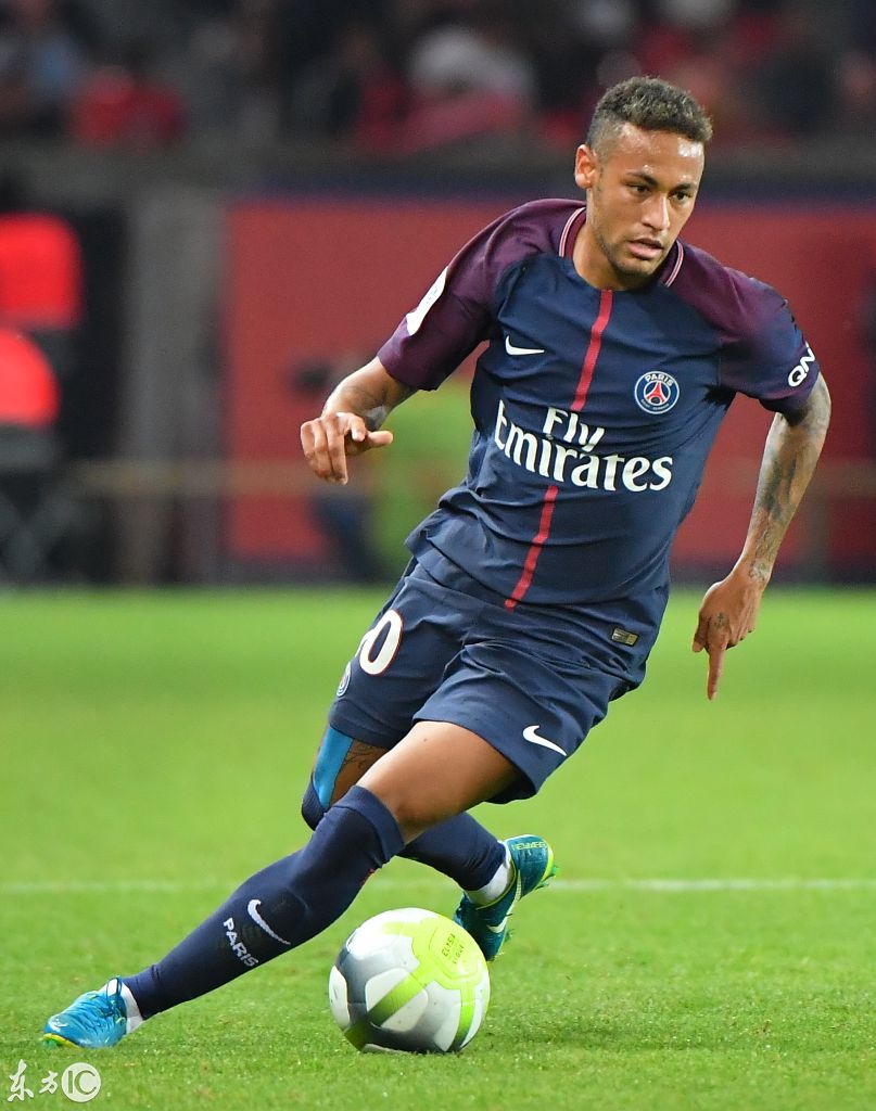 欧冠八强全部出炉，新贵强势晋级引爆热议